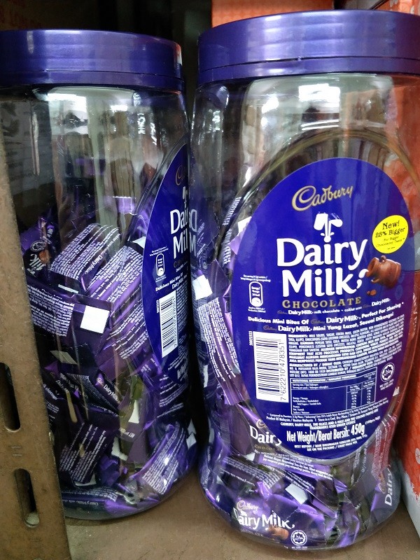 Cadbury Dairy Milk 100 Mini Bites