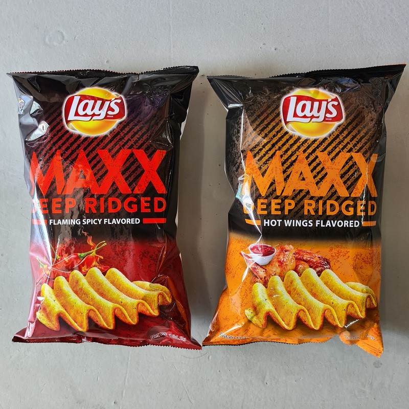 Lay's Chips Maxx Deep Ridged 184g x 12pkts [Spicy / Hot Wings]