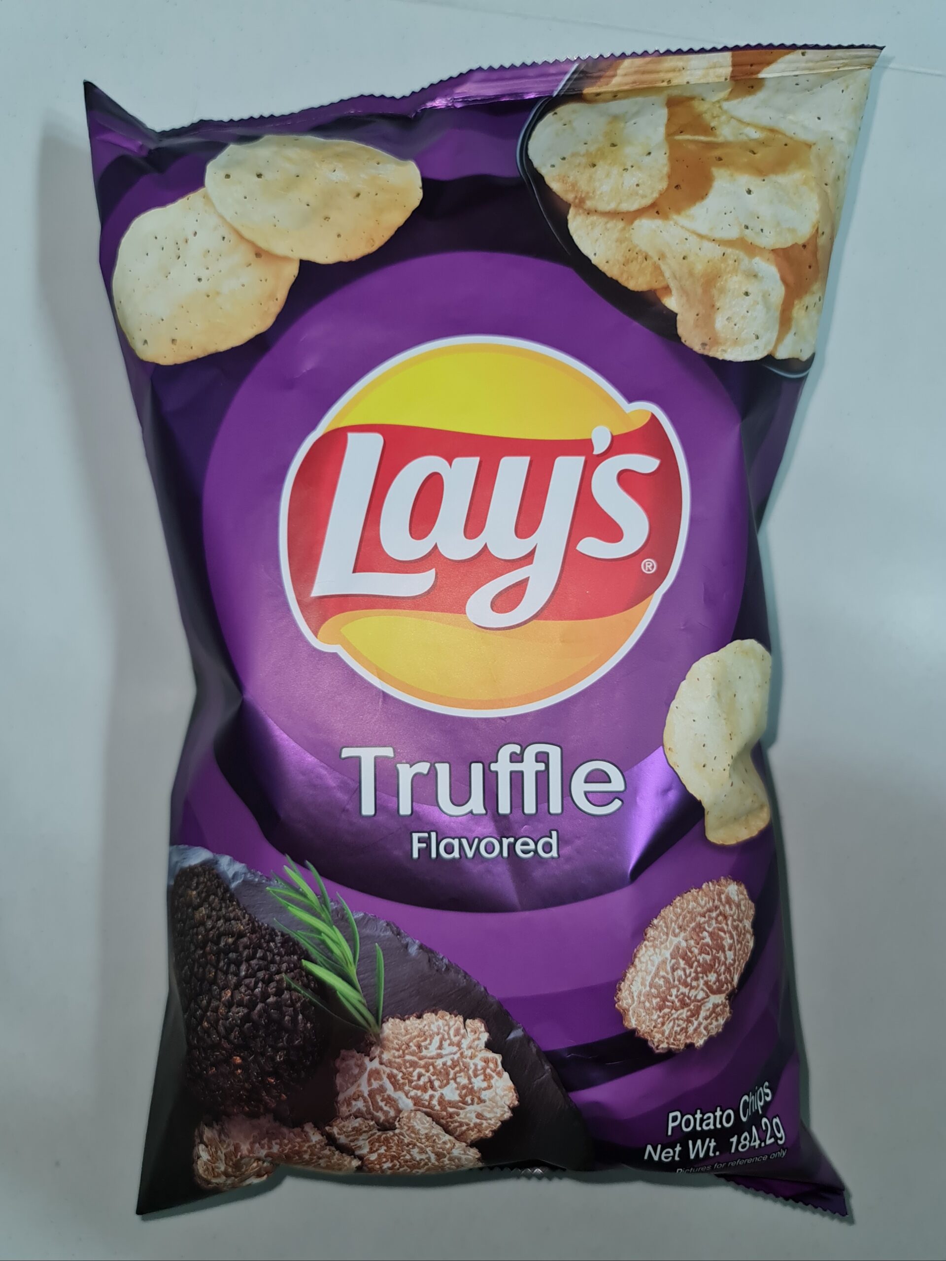 Lay's Chips Truffle Flavored [ 184.2g x 12packs ]