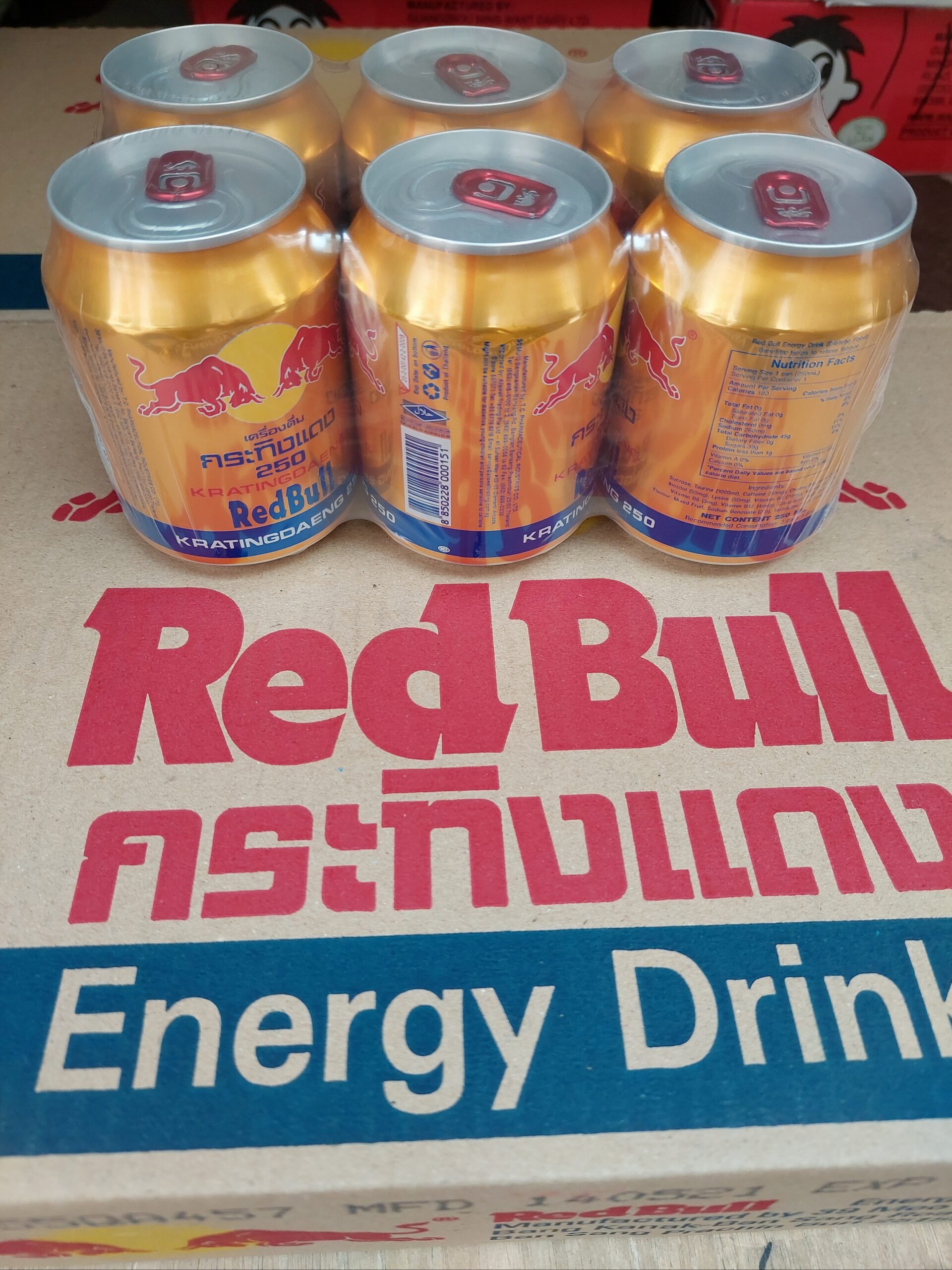 Red Bull 250ml x 24cans [ Original Stock ]