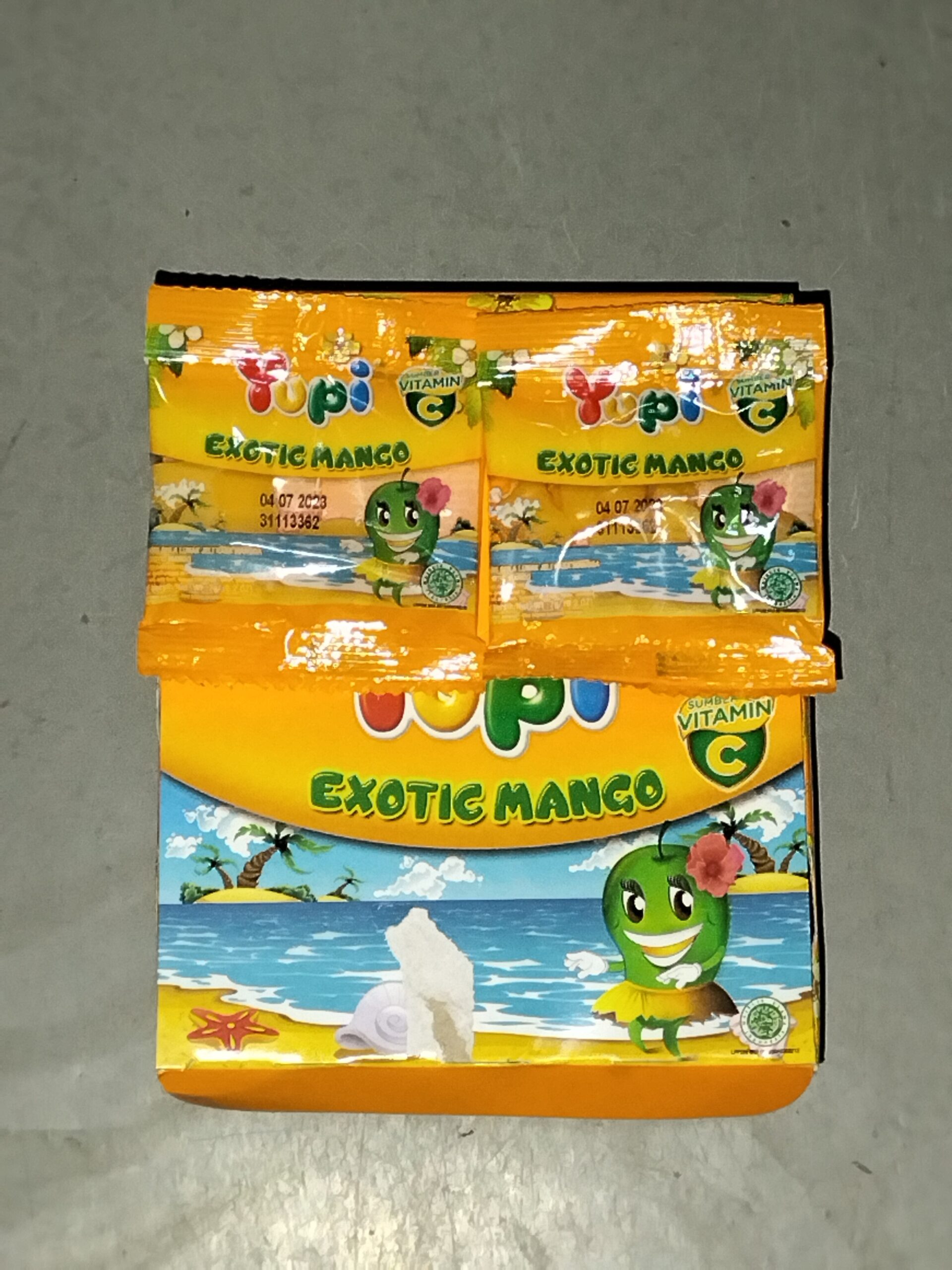 Yupi Exotic Mango Gummy [ 7g x 24pkt ] Halal