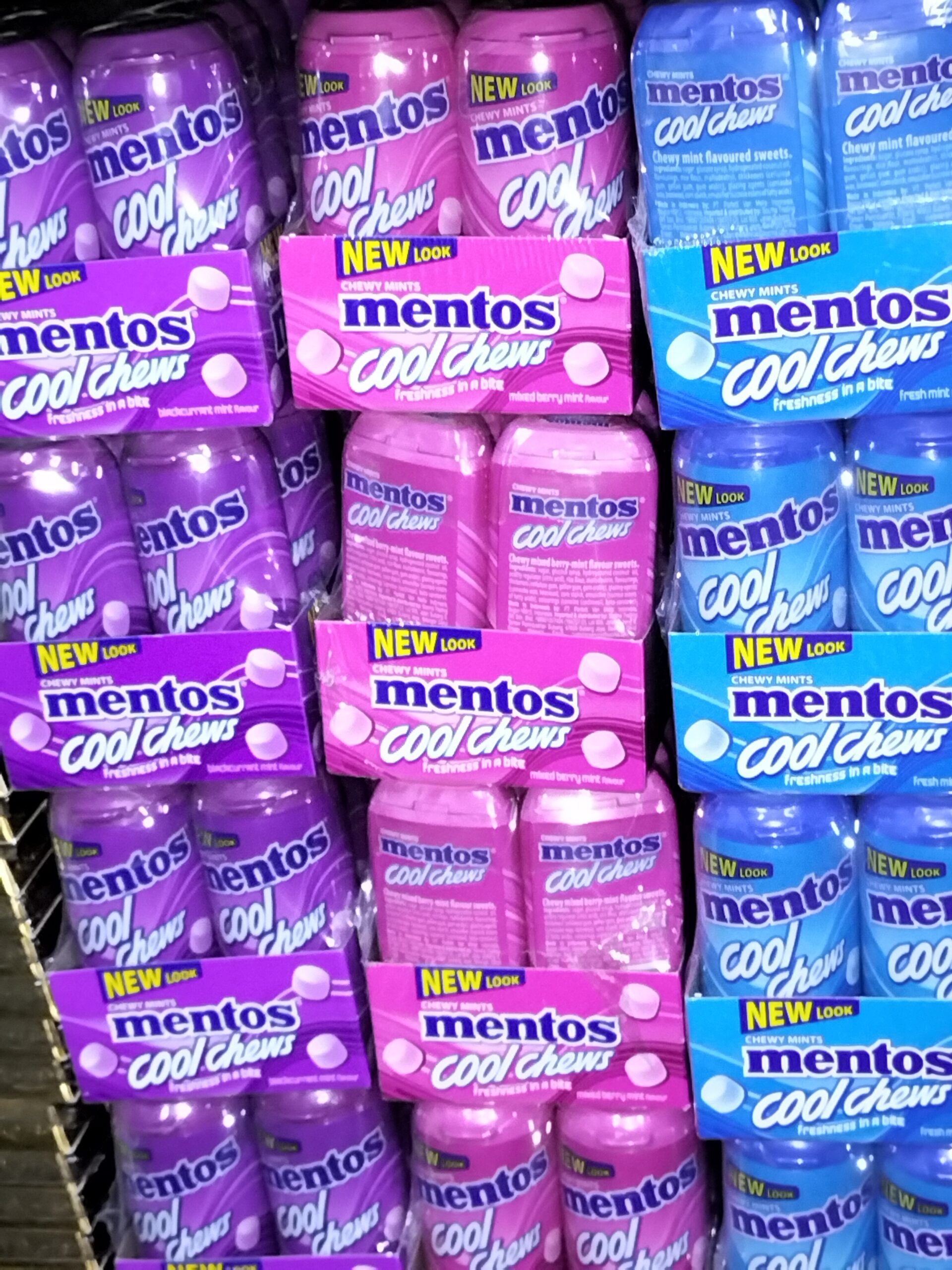 [30g x 12bottles] Mentos Coolchew Mints [ Mixed berry / Blackcurrant / Fresh mint ]