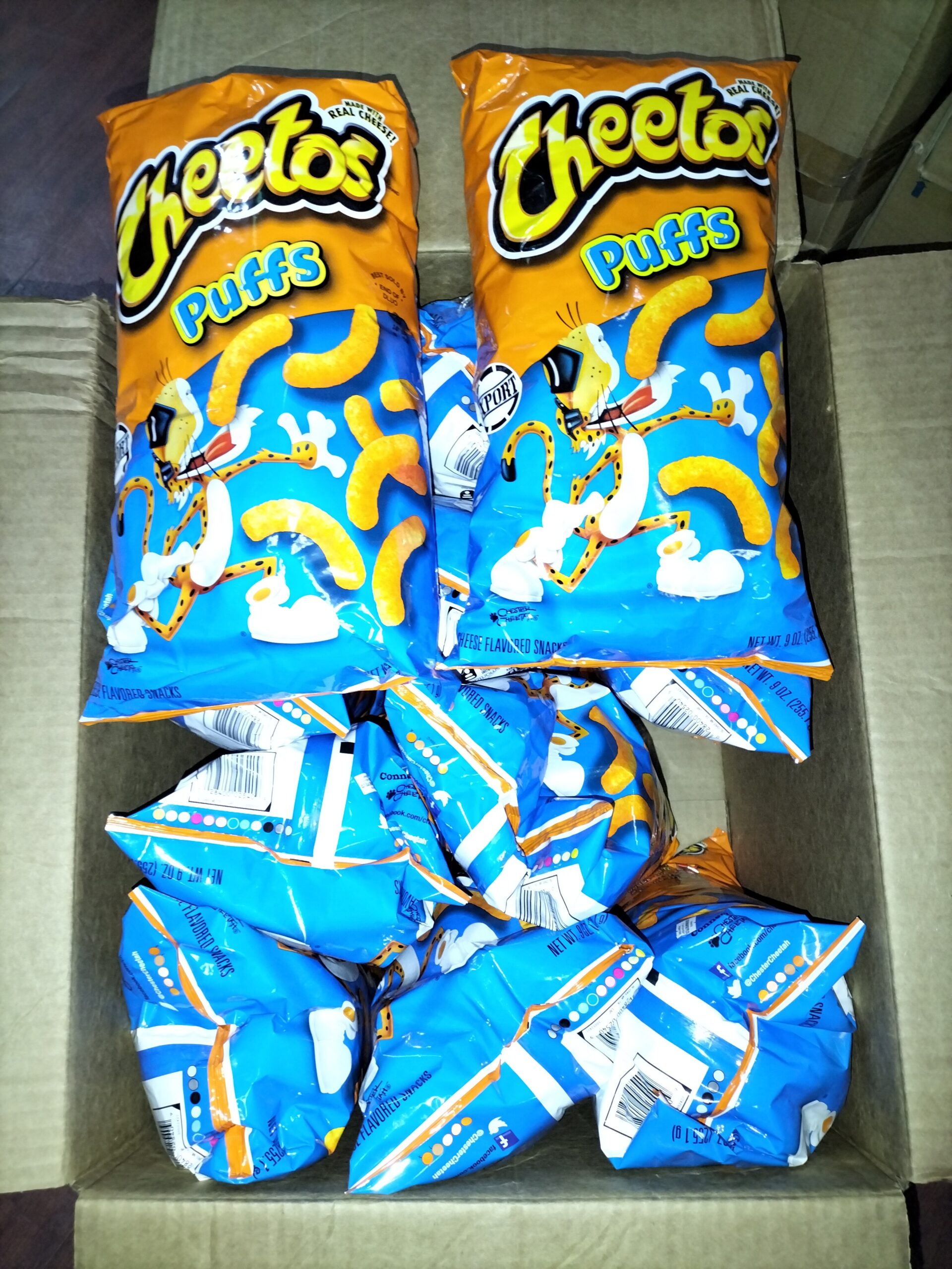 [ 255.1g x 12pkt ] Cheetos Jumbo Corn Puffs