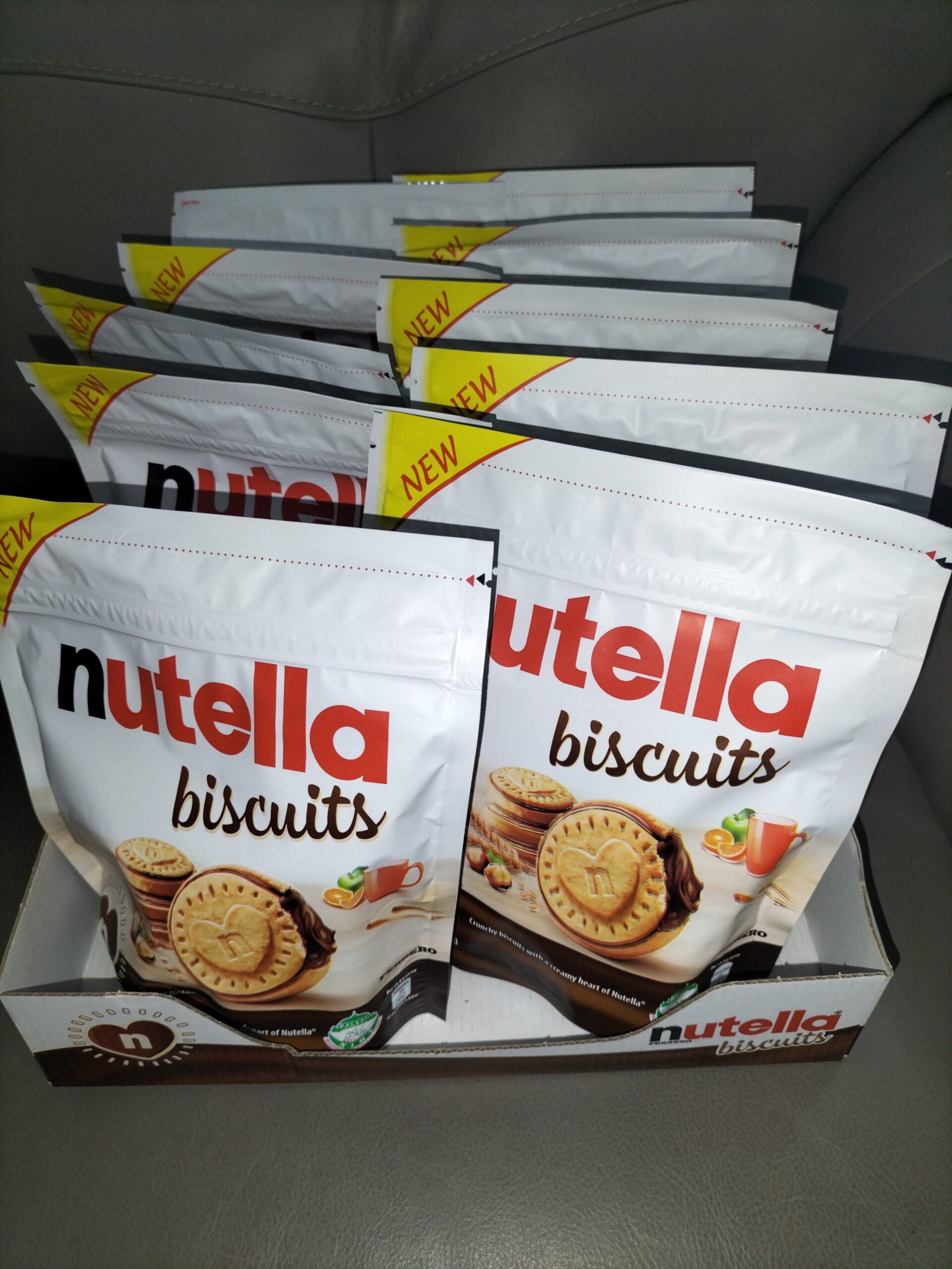 [ 193.2g (T14) x 10packs ] Nutella Biscuits [ Halal ]