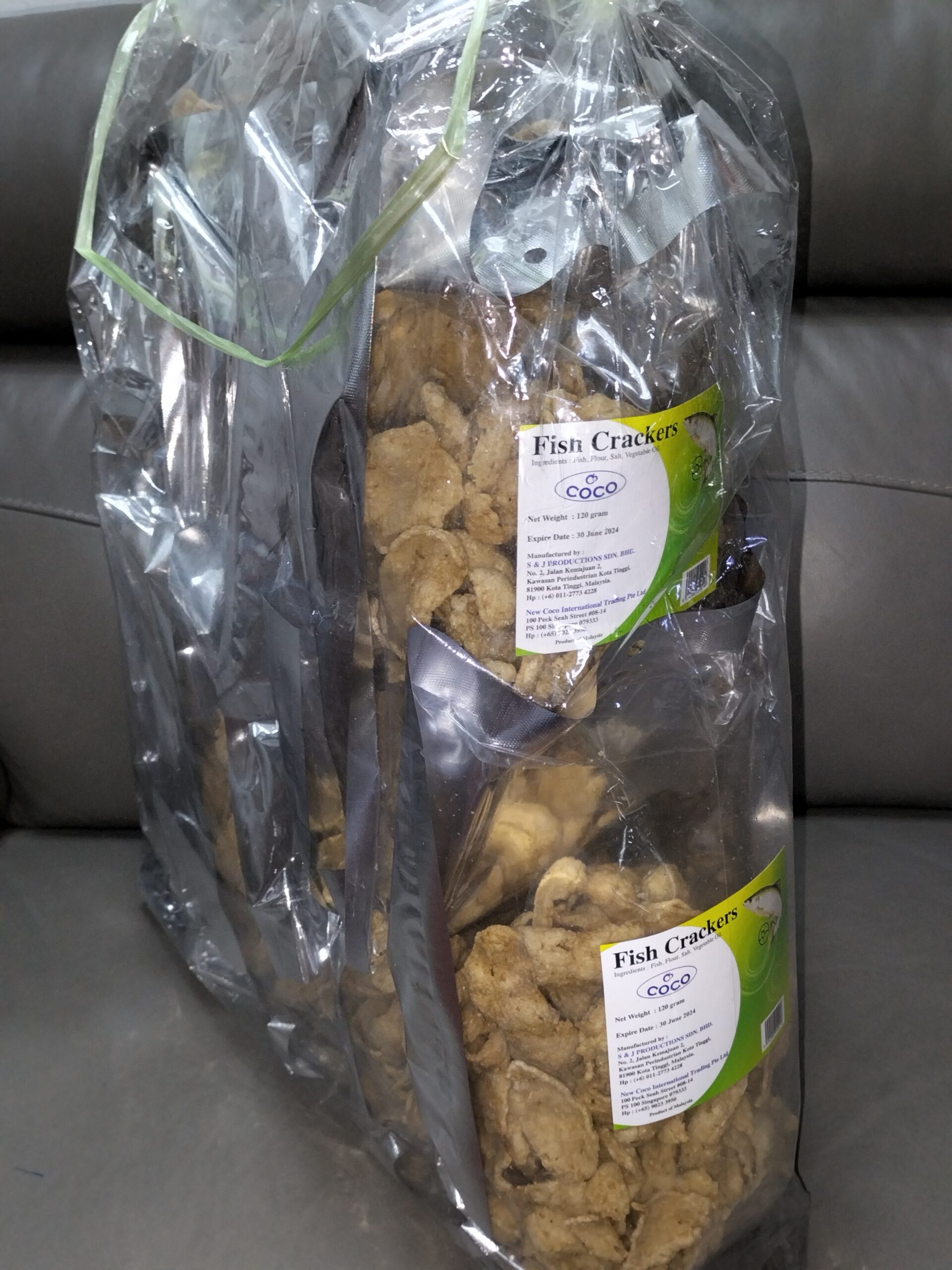 [ 120g x 10pkt ] Indonesia Fish Crackers [ Halal ]
